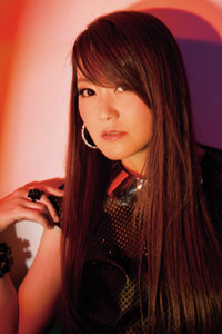 川田まみ